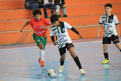 Carambeí, Ipiranga e Castro vencem etapa do Desafio de Futsal da AMCG; veja fotos